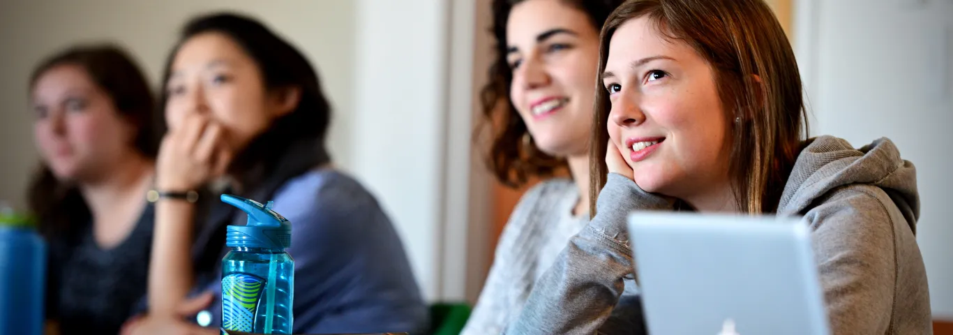 Seven faculty members receive inaugural Teaching Innovation Awards