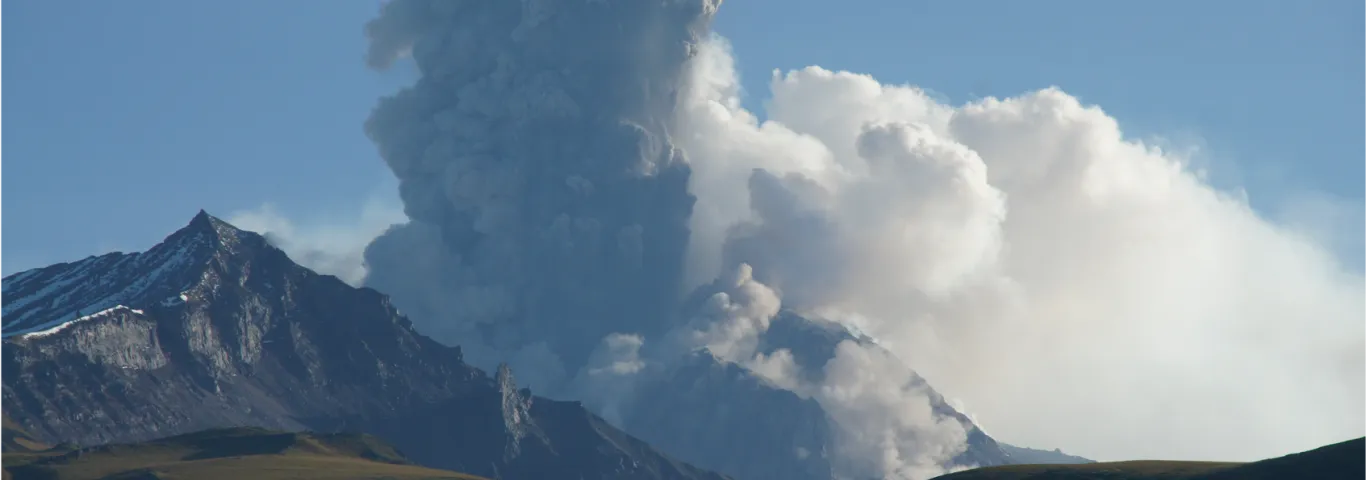 Experimental geochemist Krawczynski to examine role of water in volcanoes, Earth’s evolution