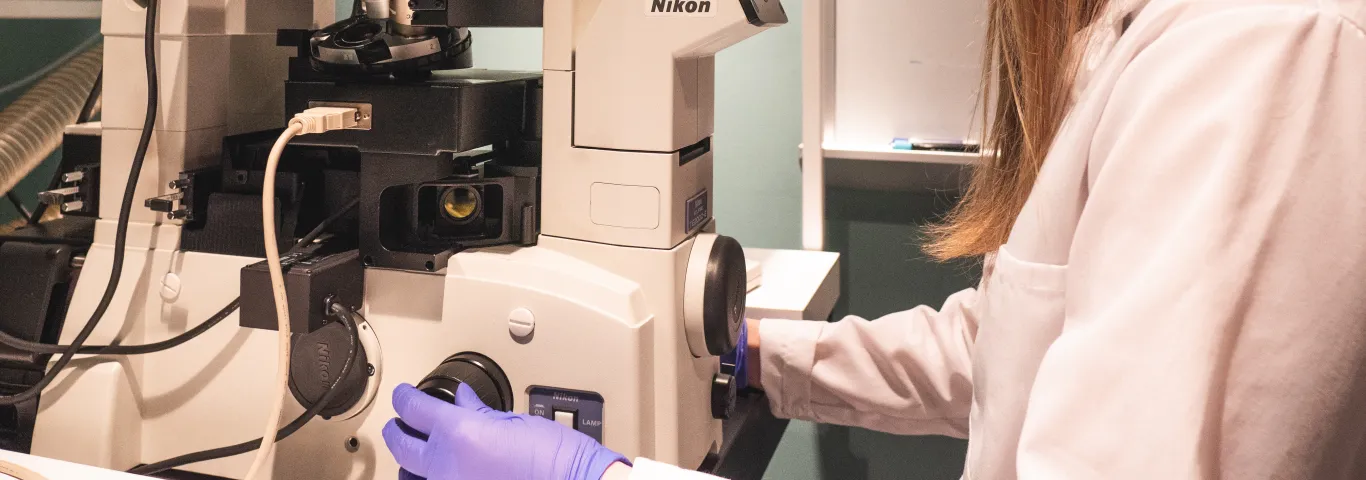 WashU chemists reveal new insights into ALS-linked protein